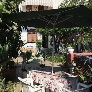 holiday-home-gionny-mary.taorminaitalyhotels.com/
